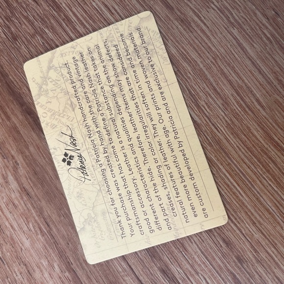 Patricia Nash tooled leather crossbody bag - Picture 6 of 8